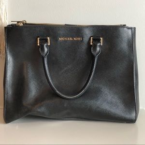 Michael Kors tote bag purse